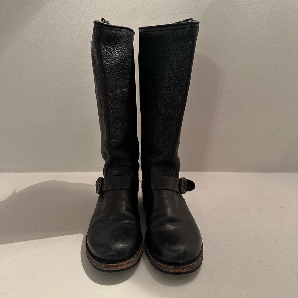 Frye engineer boots. (Veronica?) Black. 13” shaft. Good condition. Pull on. - Picture 4 of 13